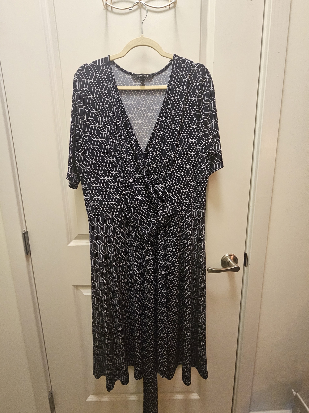 41 Hawthorn Navy Blue Geometric Wrap-Style Midi Dress